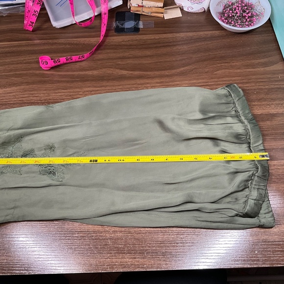Anthropologie moss green maxi slip skirt satin and lace plus size 3X olive NWOT - Picture 16 of 16